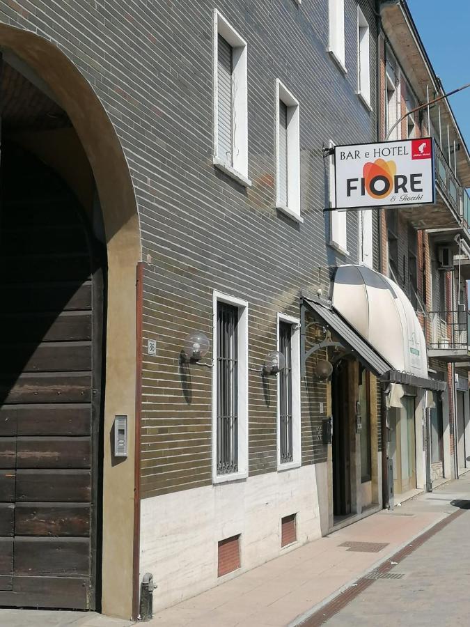 Hotel Fiore & Fiocchi Podenzano Exterior photo